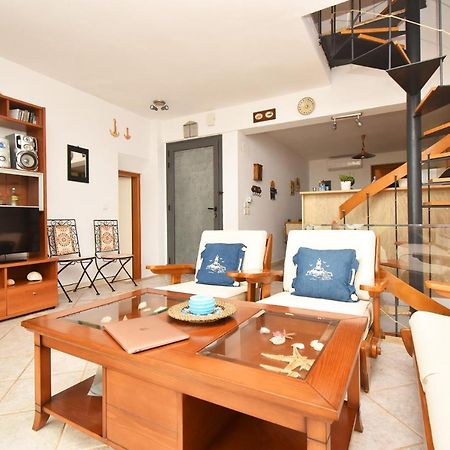 Olia Sea View Shared Pool Villa, Néa Fókaia Bagian luar foto