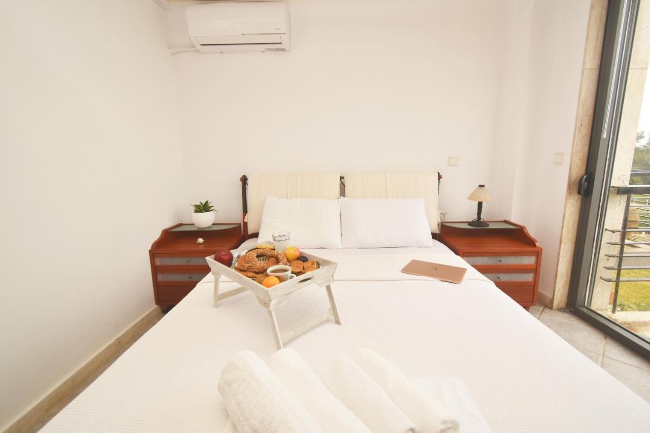 Olia Sea View Shared Pool Villa, Néa Fókaia Bagian luar foto