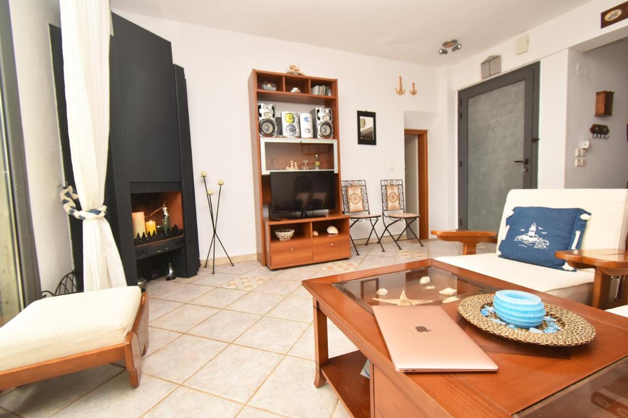 Olia Sea View Shared Pool Villa, Néa Fókaia Bagian luar foto