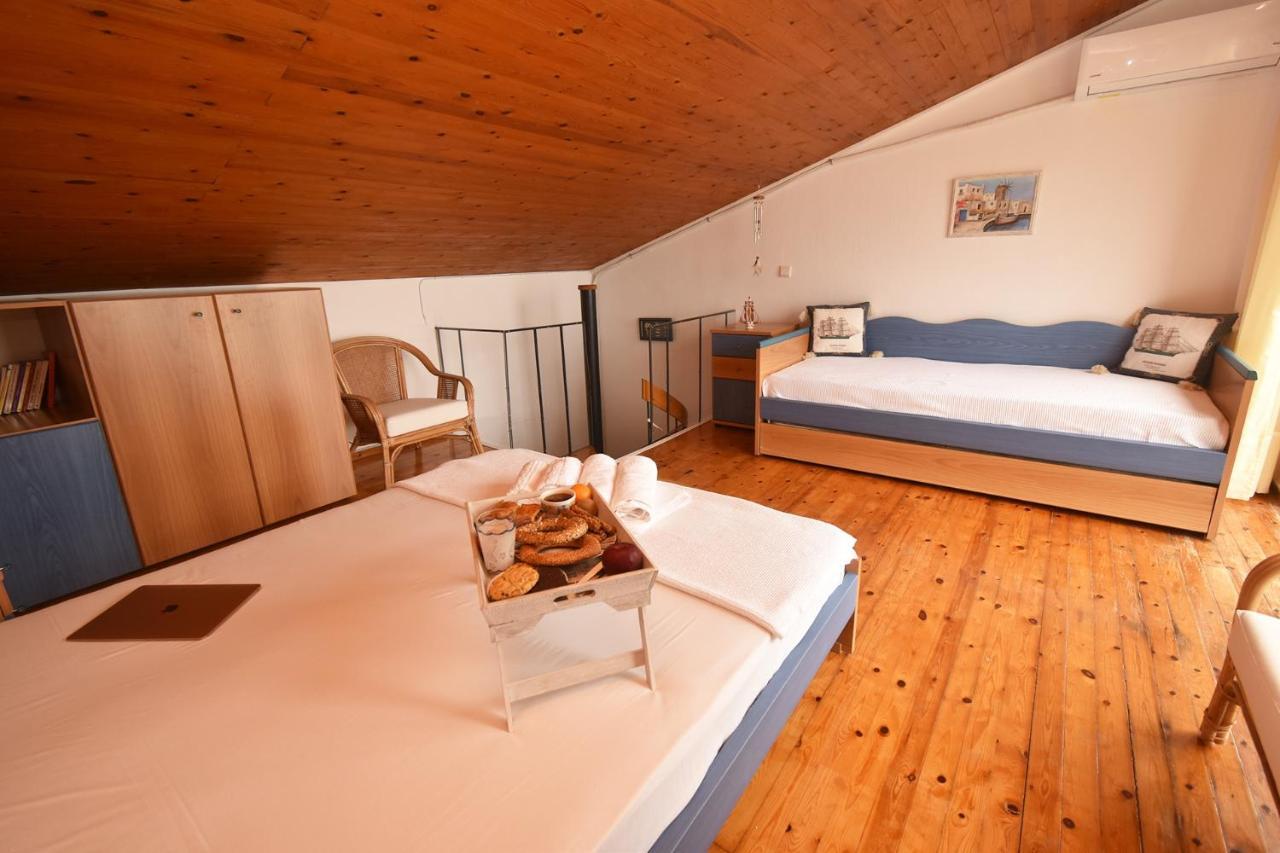 Olia Sea View Shared Pool Villa, Néa Fókaia Bagian luar foto