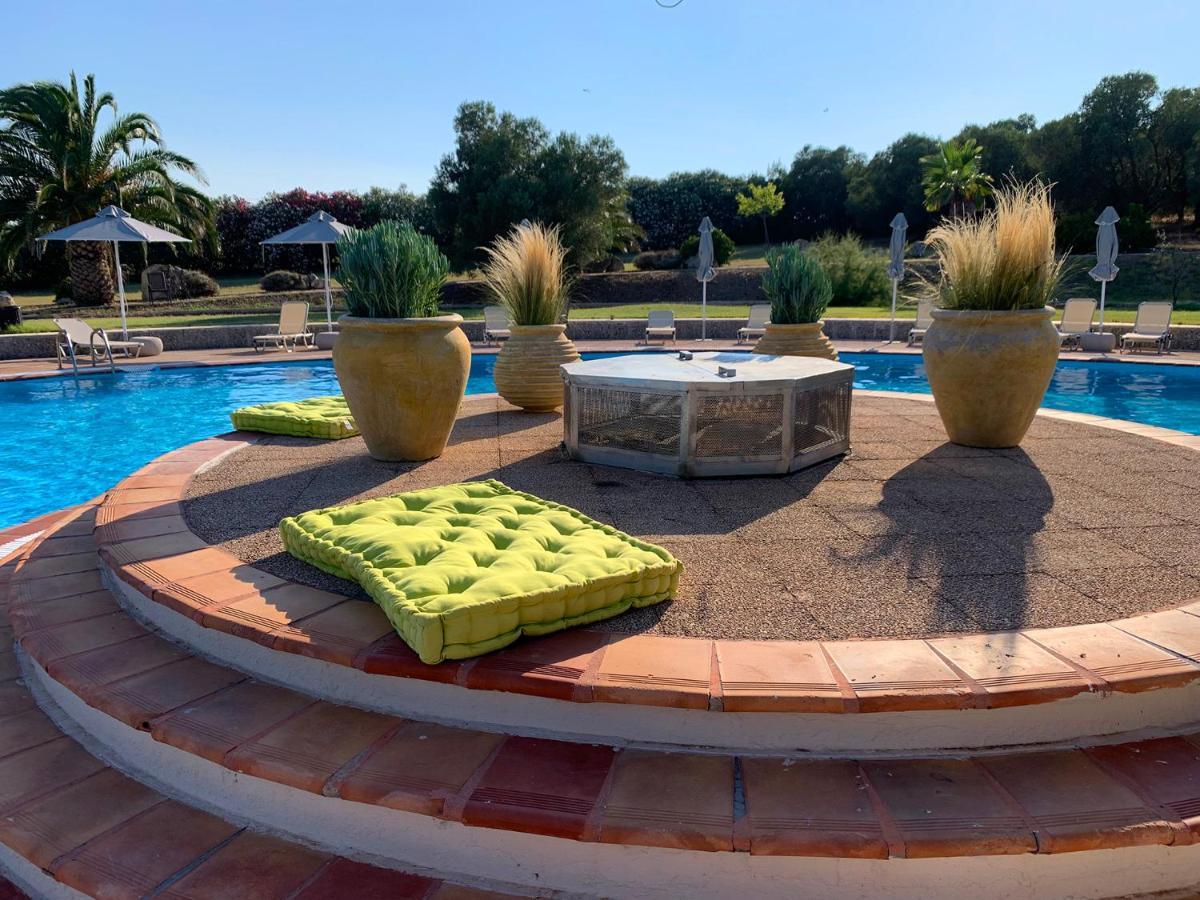 Olia Sea View Shared Pool Villa, Néa Fókaia Bagian luar foto