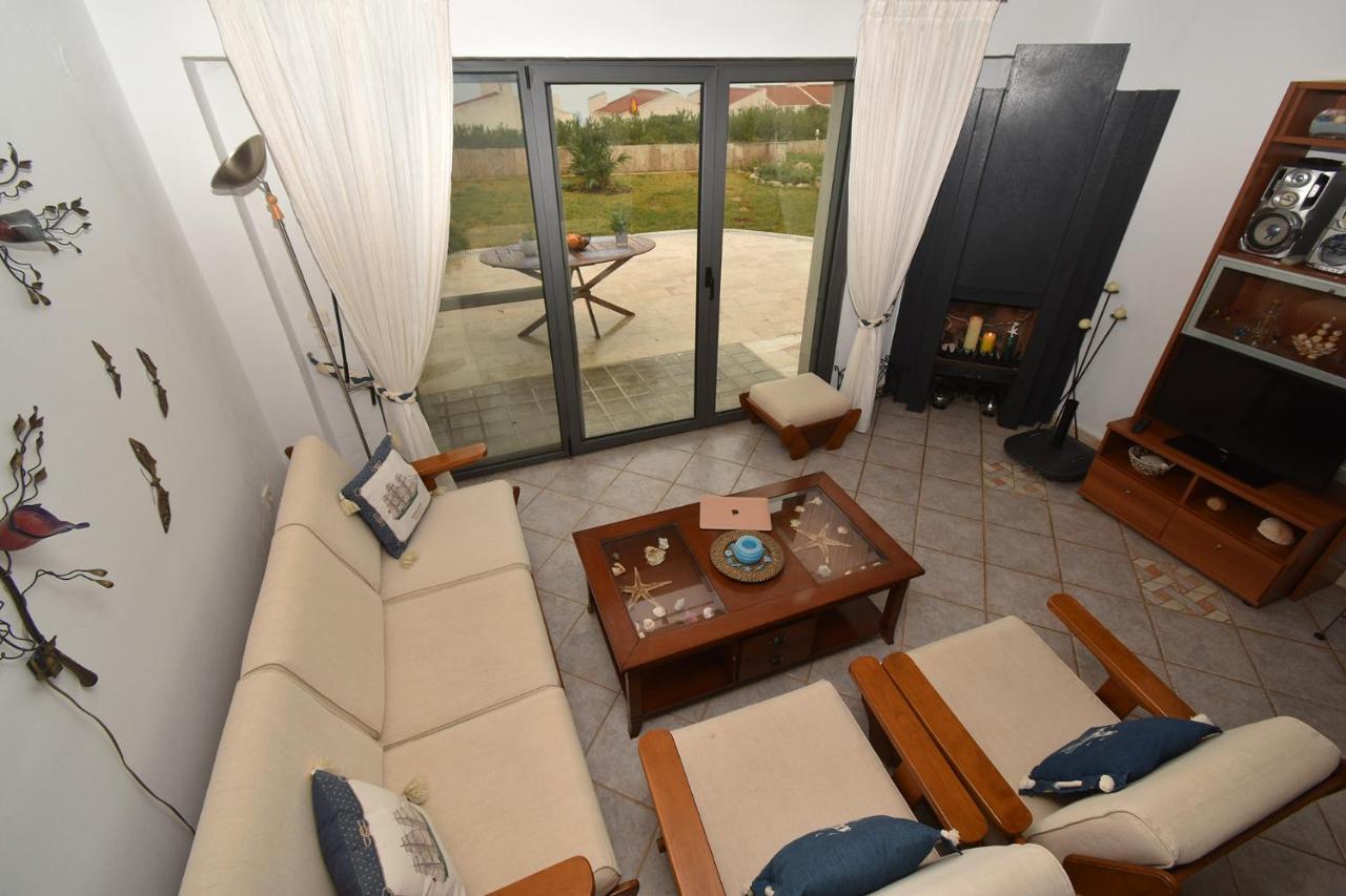 Olia Sea View Shared Pool Villa, Néa Fókaia Bagian luar foto
