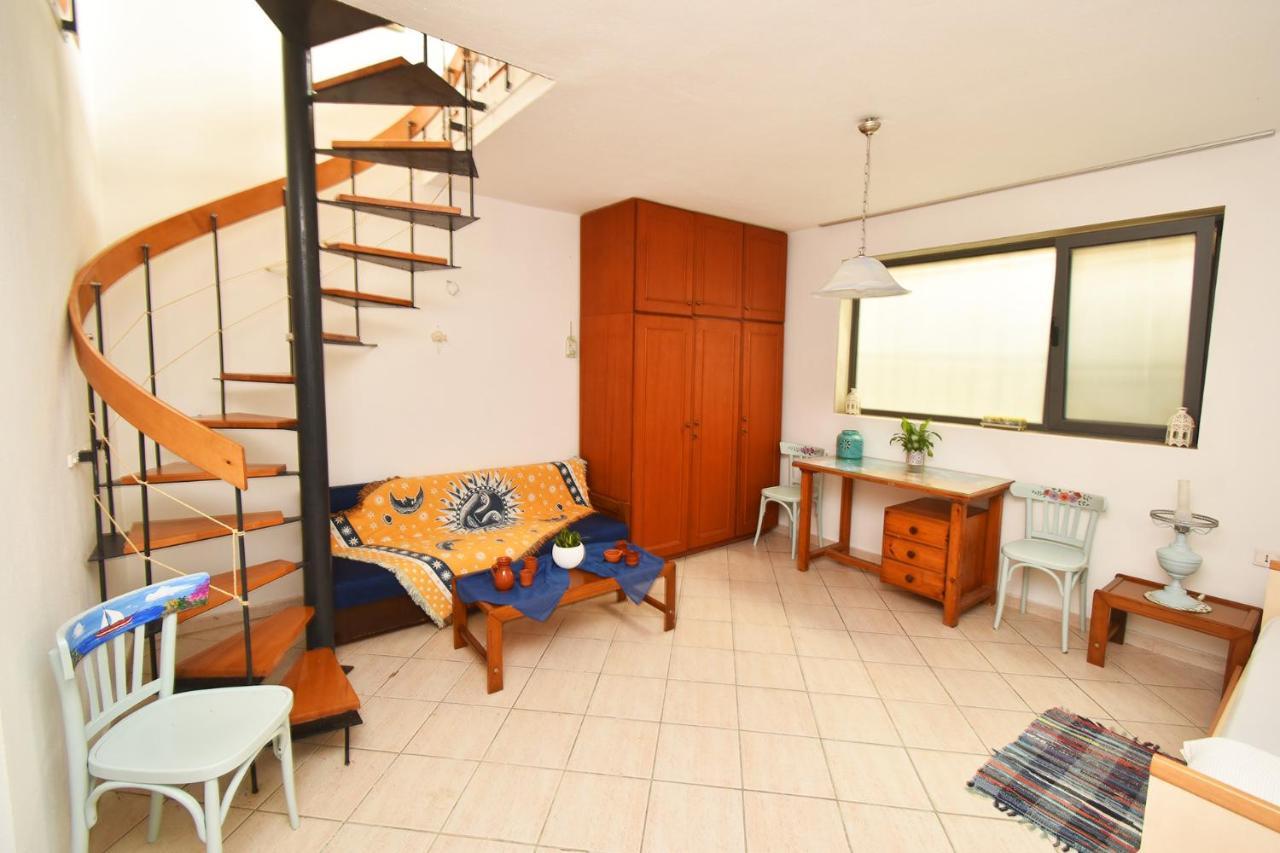 Olia Sea View Shared Pool Villa, Néa Fókaia Bagian luar foto